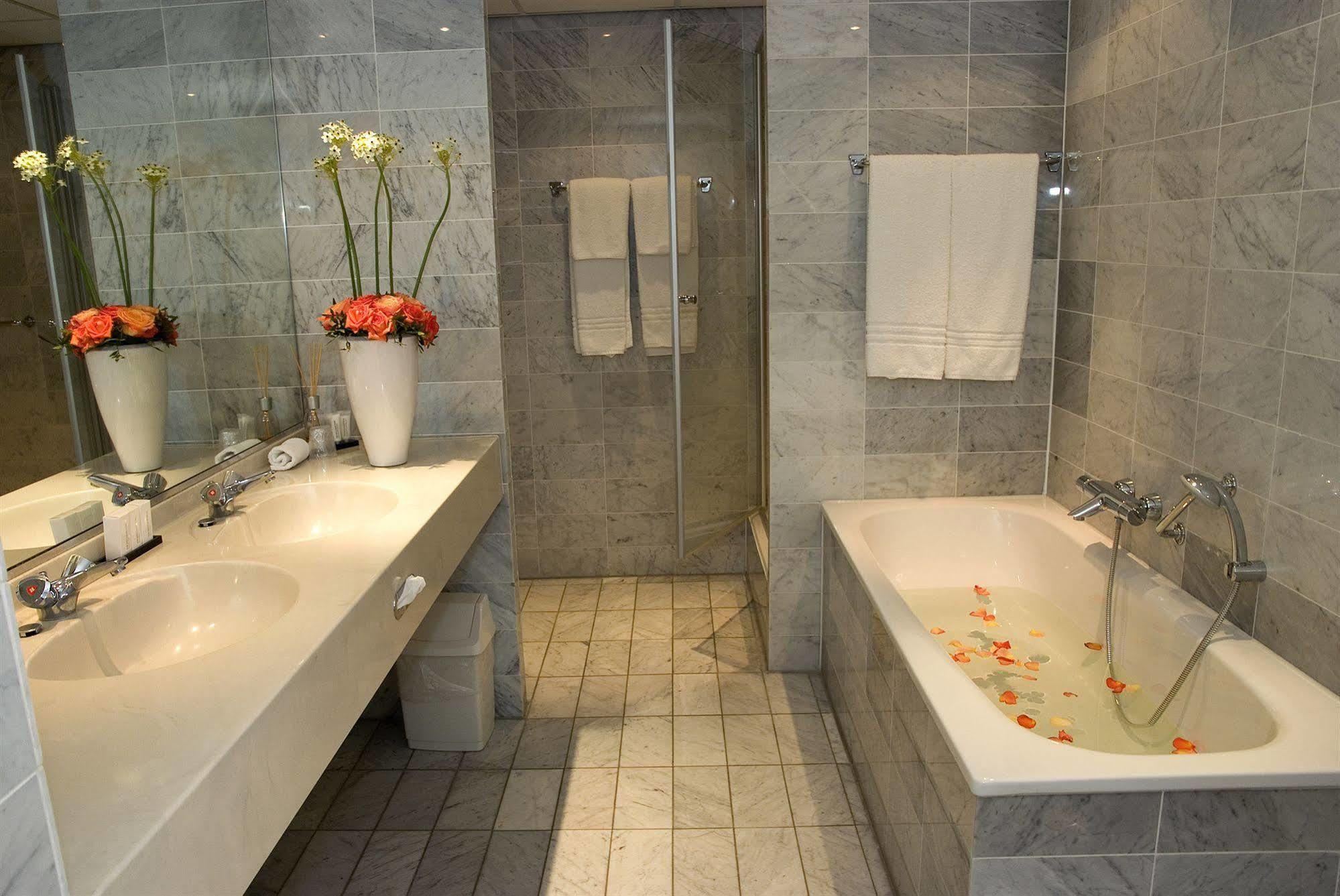 City Hotel Oss Zewnętrze zdjęcie